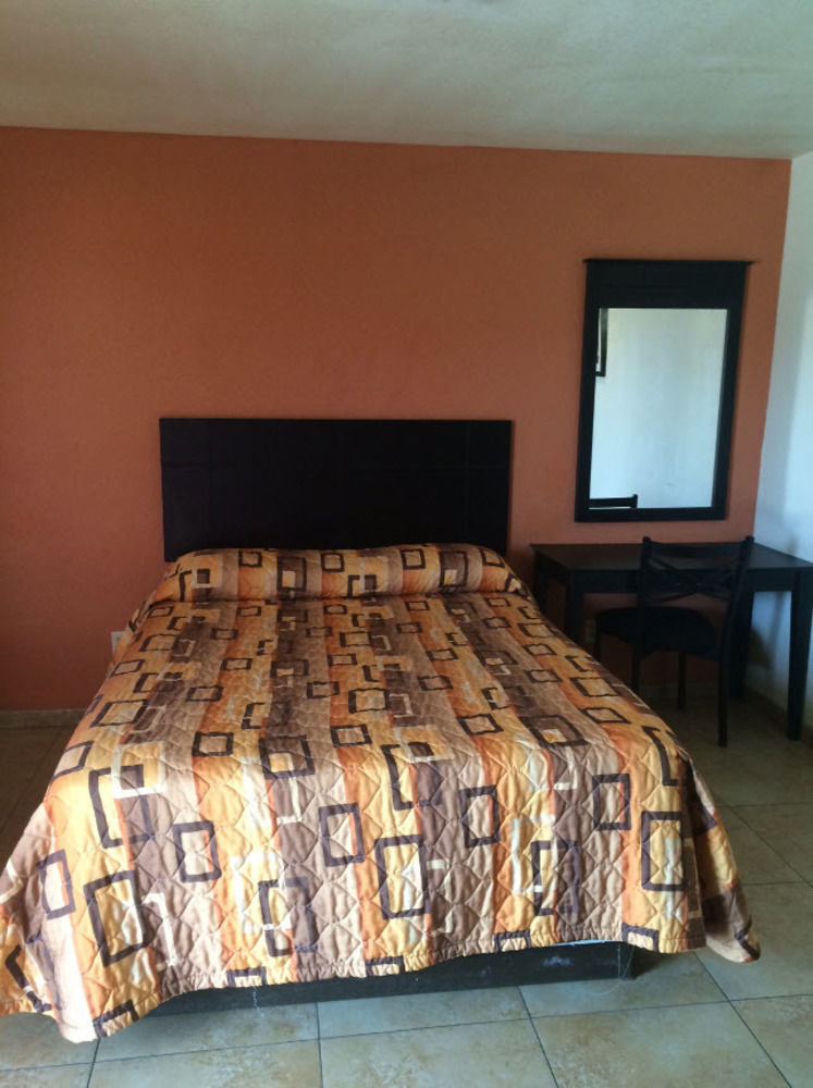 Bayshore Motel La Porte Zewnętrze zdjęcie